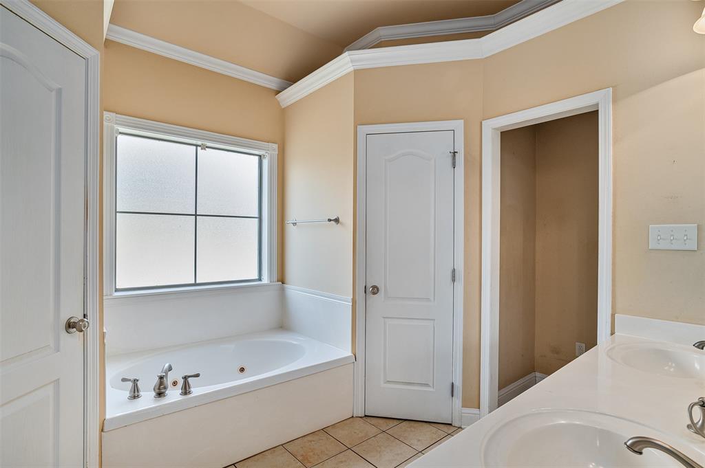 Eagles Nest - Residential