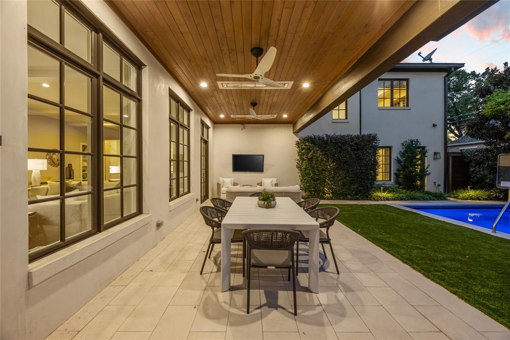 Walnut Crest - Residential