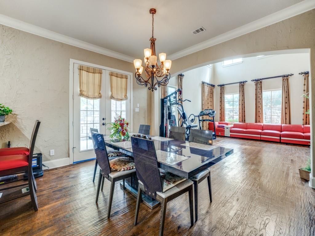 Castle Hills Community Center - Residential