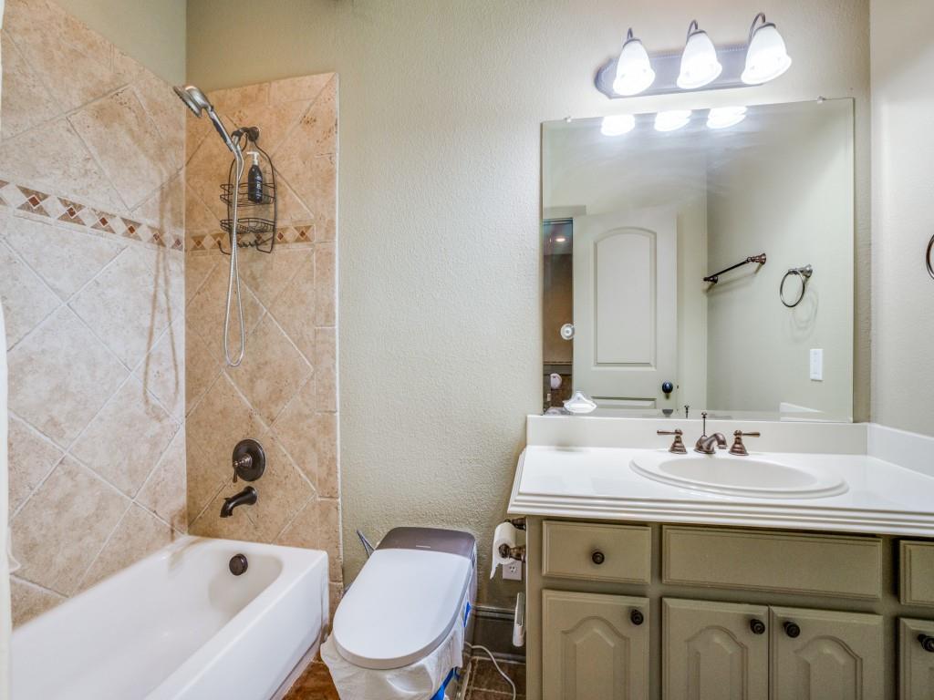 Castle Hills Community Center - Residential