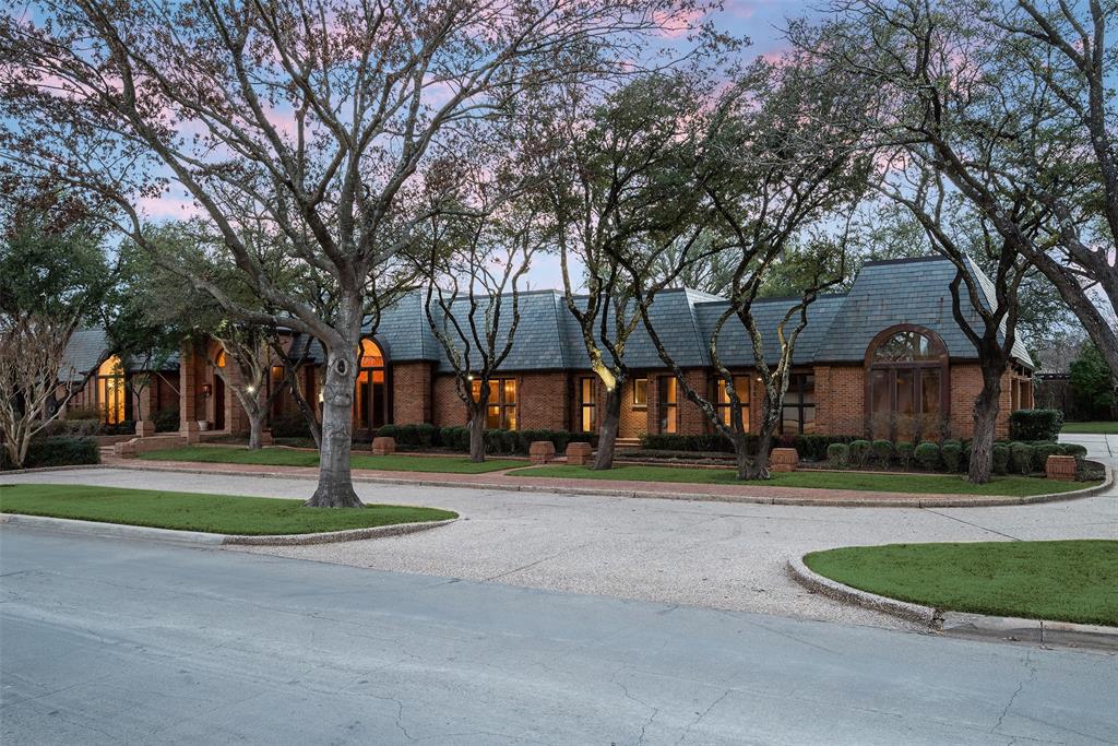 NWC Gaywood & Walnut Hill Ln - Residential