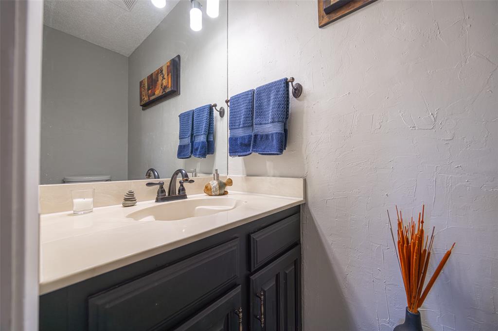 Preston Oaks Crossing Condos 01 & 02 - Residential