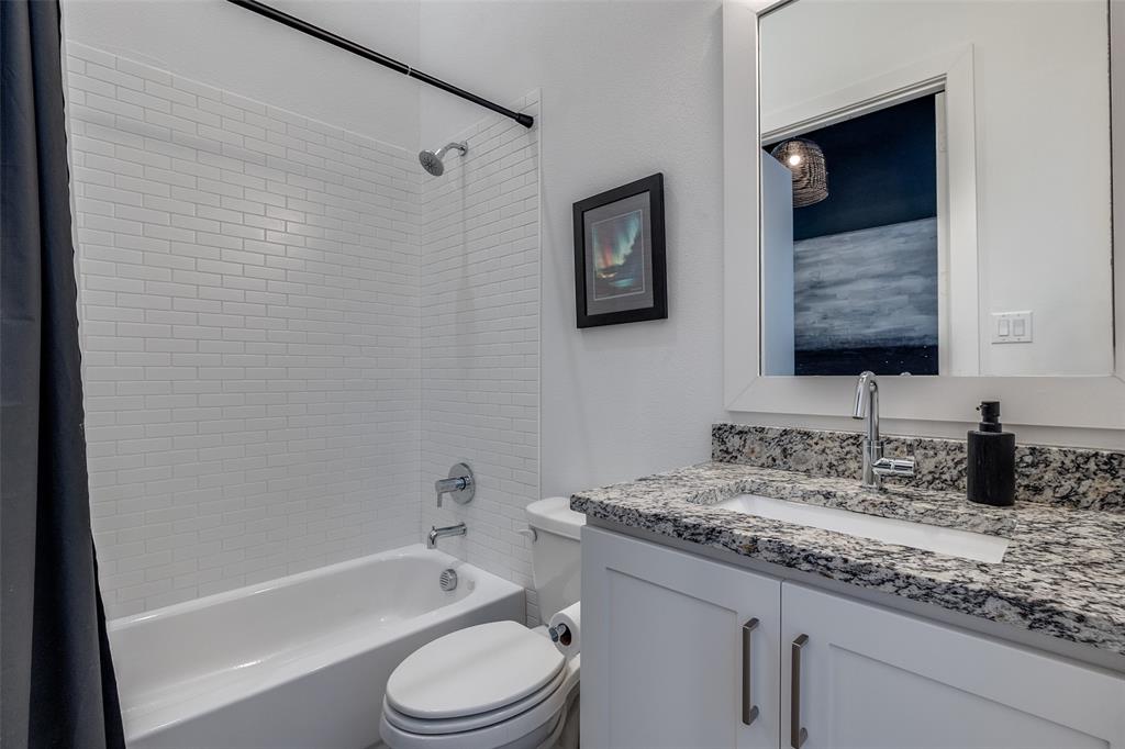 5915 Lindell Condo - Residential