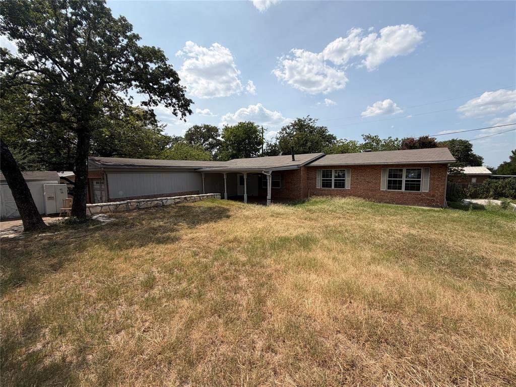 1832 Smokehouse Road