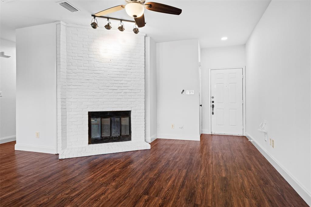 1720 Green Oaks Boulevard 104