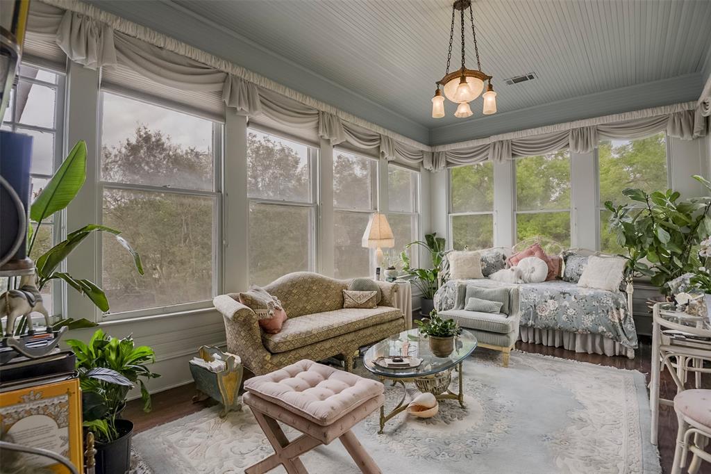 Ennis-Dvv - Residential