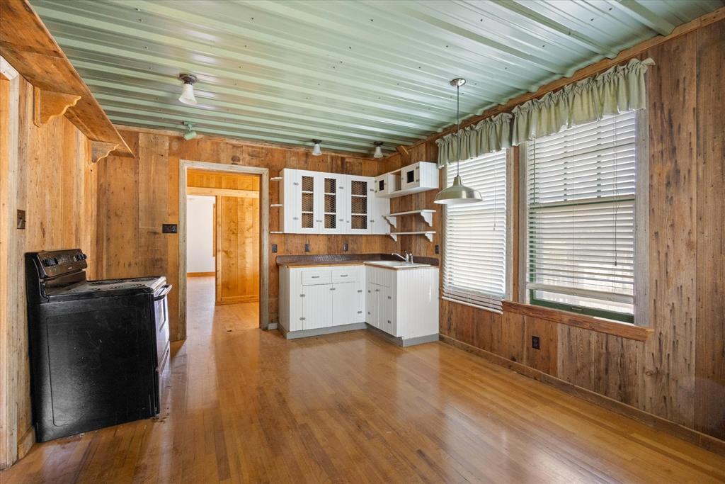 Glen Rose Townsite - Commercial Sale