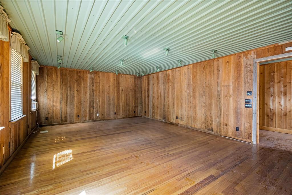 Glen Rose Townsite - Commercial Sale