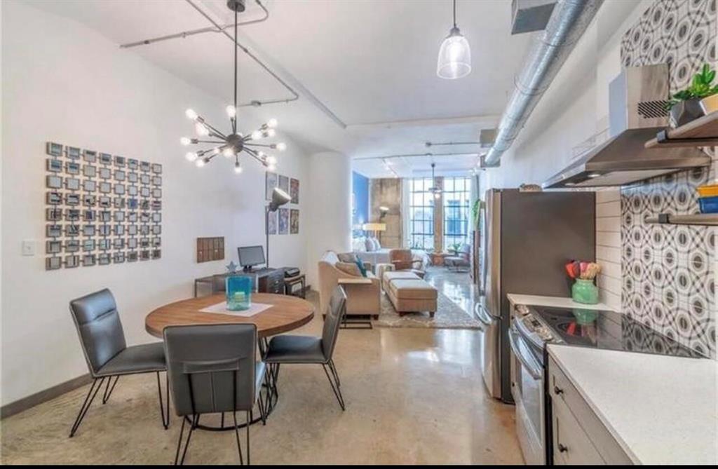 1122 Jackson Street 217
