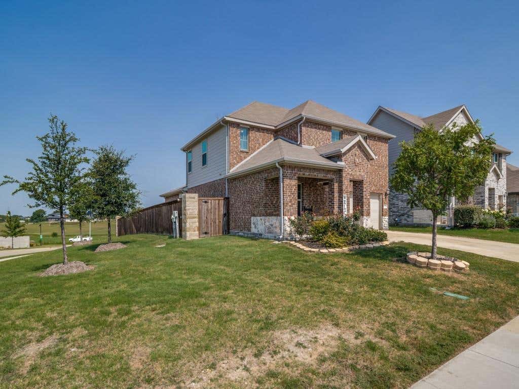 Photo of 1118 Spectra Drive, Forney, TX 75126 (MLS # 21347434)