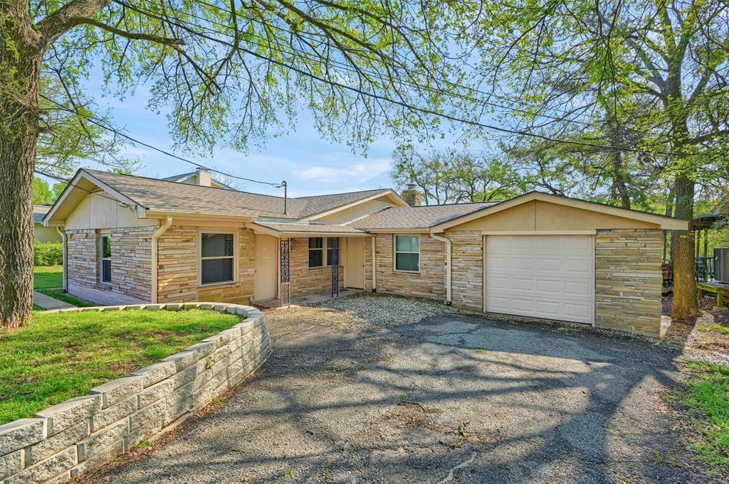 110 Mimosa Drive