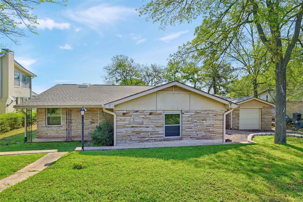 110 Mimosa Drive