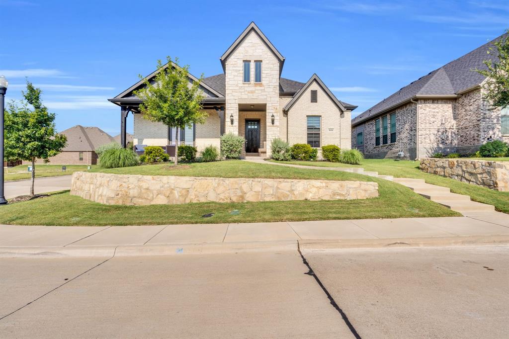 1614 Ethan Circle