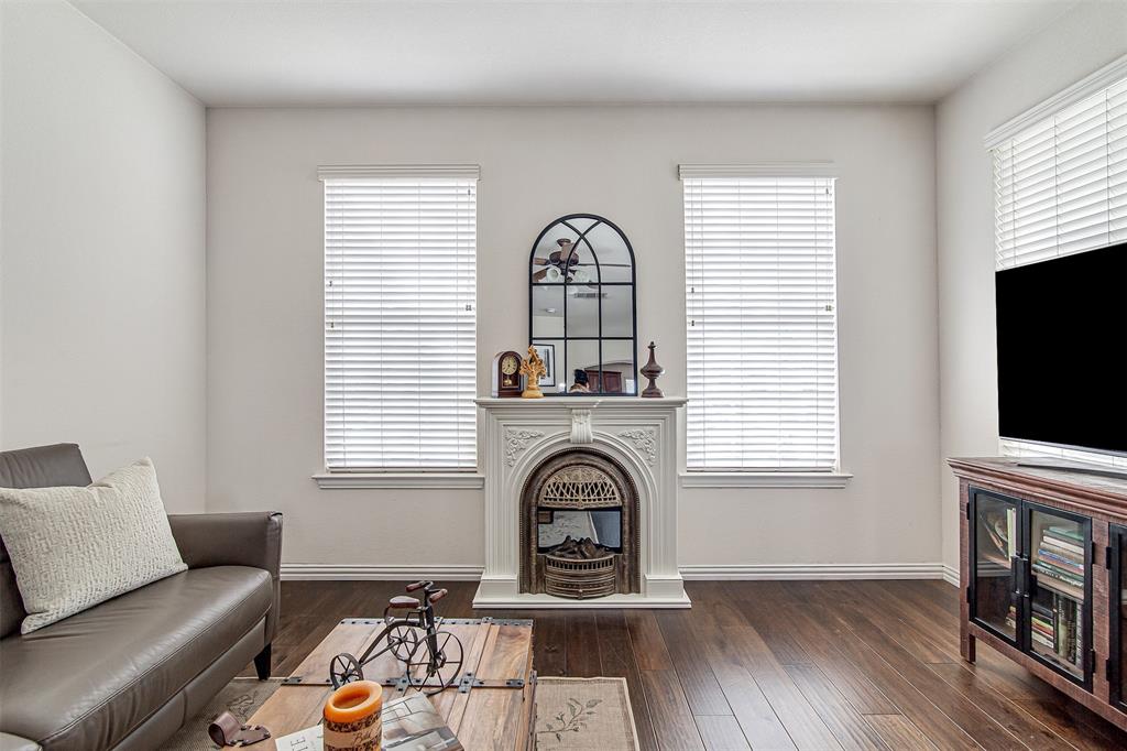 HOME TOWN NRH WEST - Residential