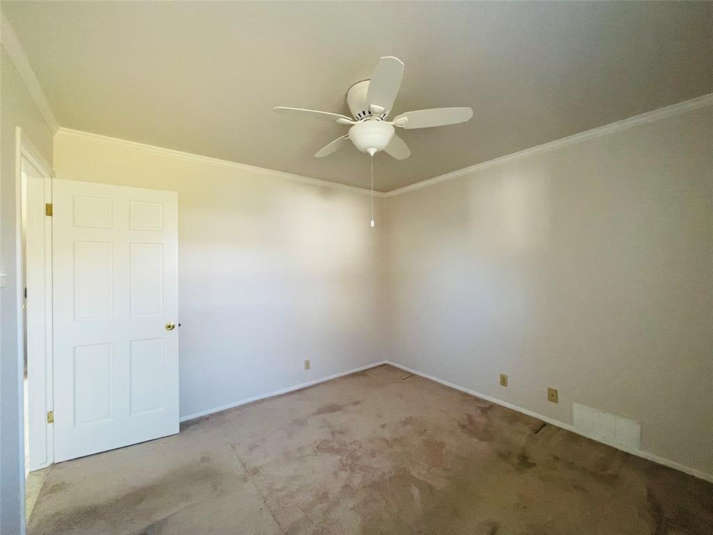 Edgemont Park 05 - Residential