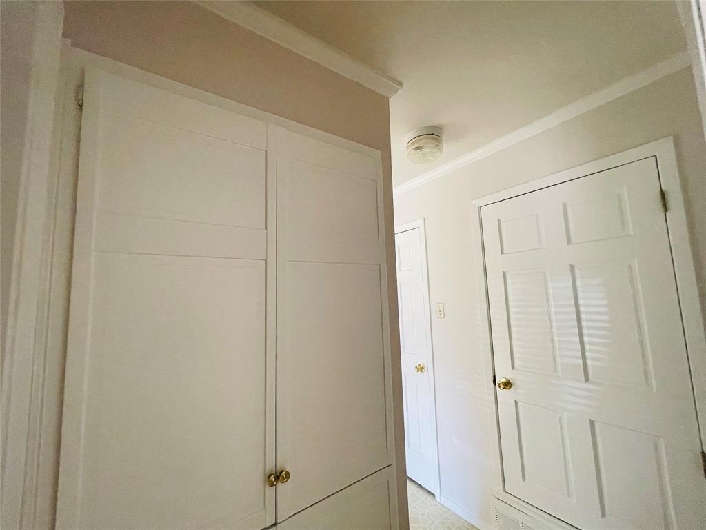 Edgemont Park 05 - Residential