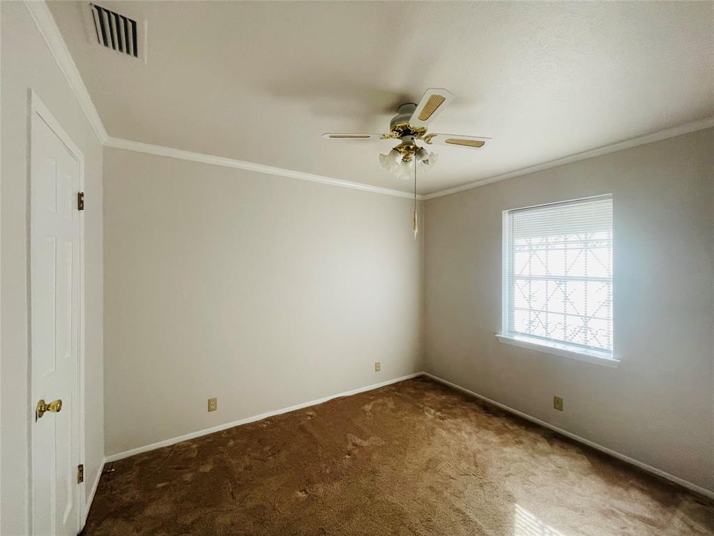 Edgemont Park 05 - Residential