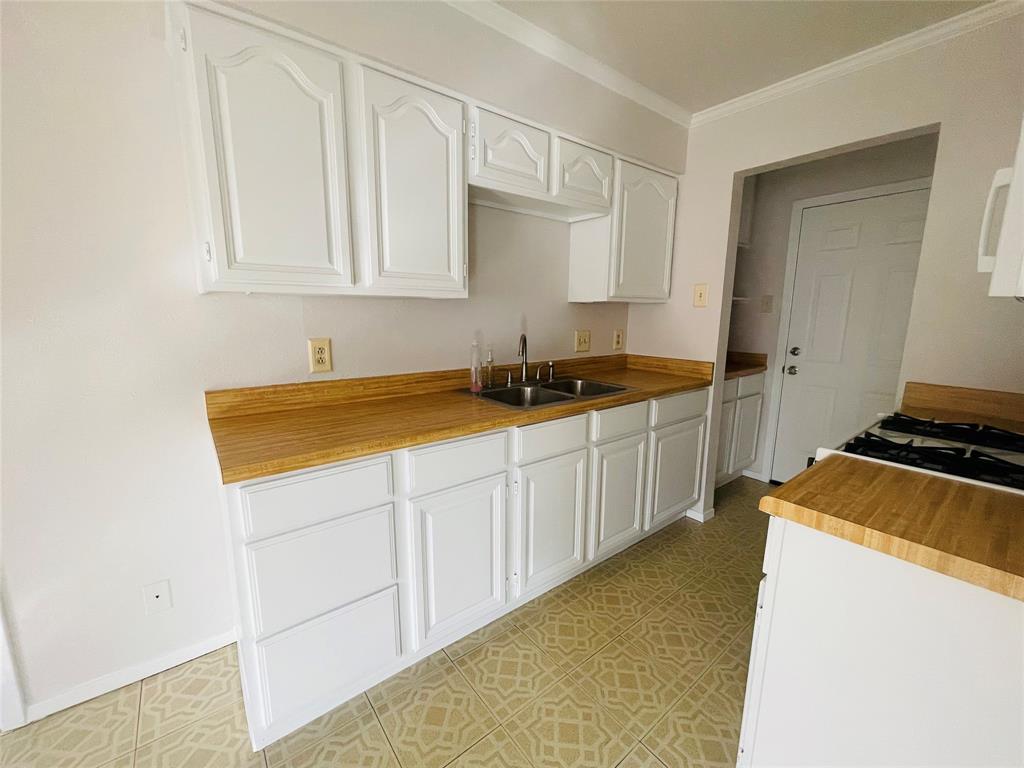 Edgemont Park 05 - Residential