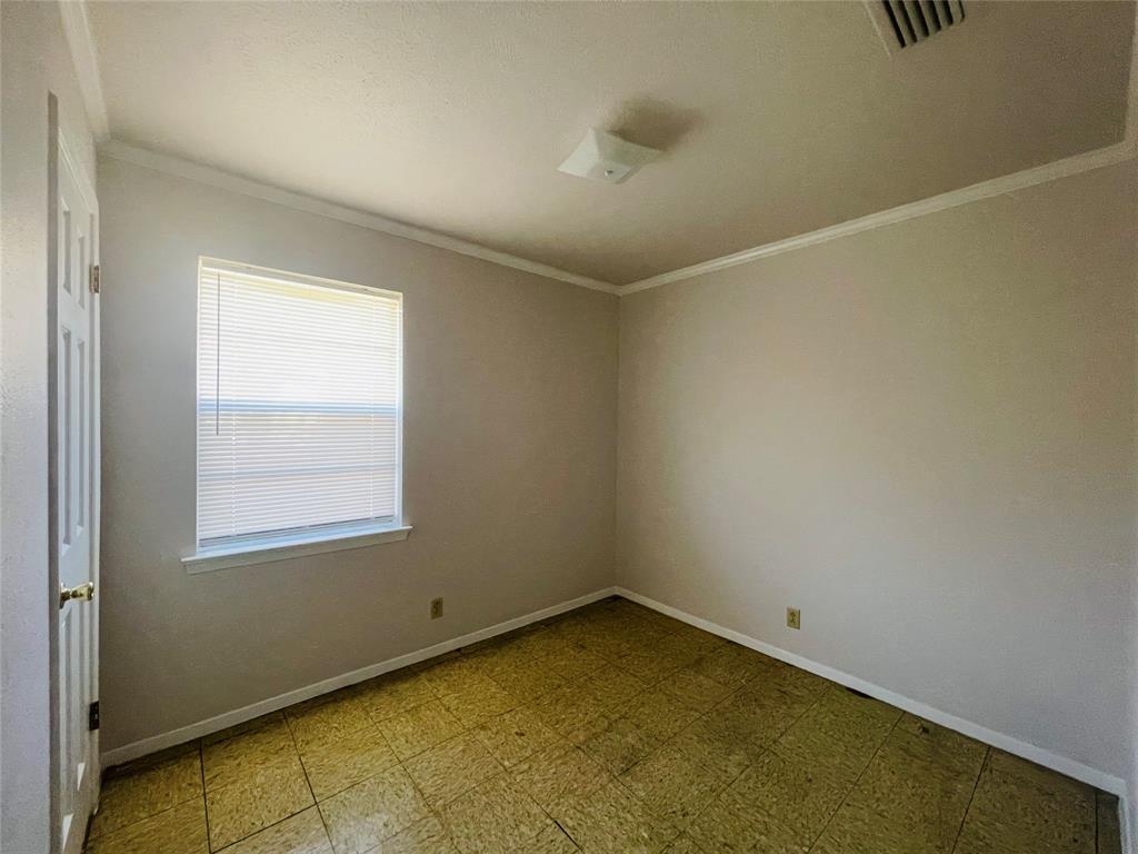 Edgemont Park 05 - Residential