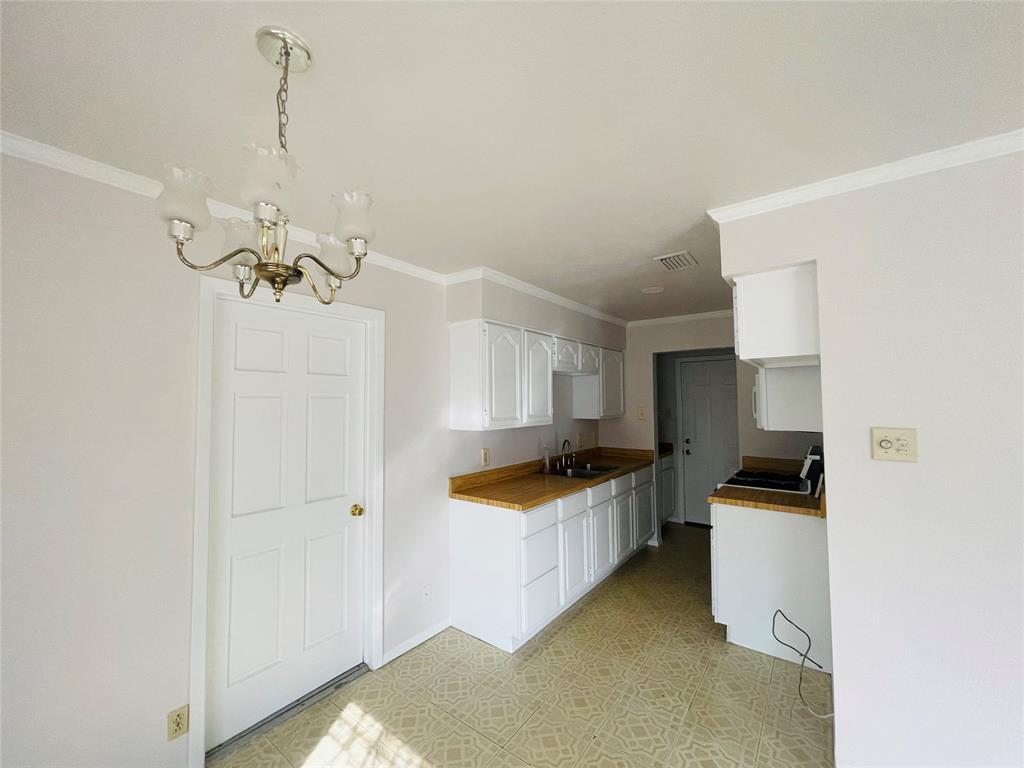 Edgemont Park 05 - Residential