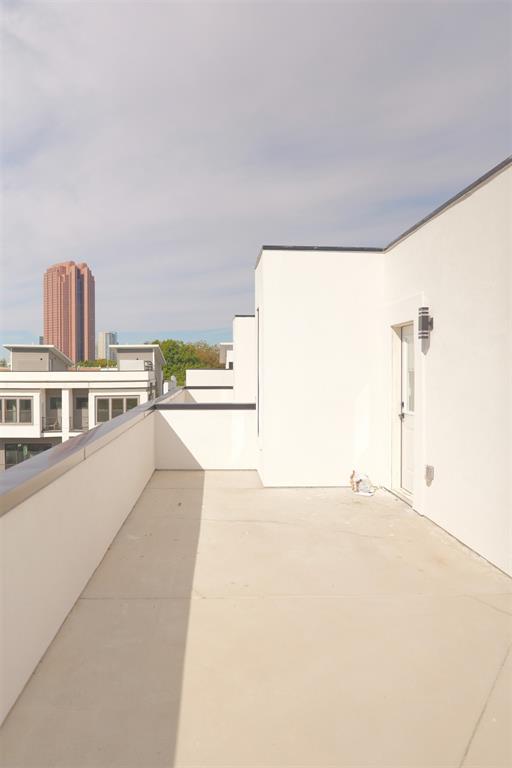 Ross Ave - Residential Lease