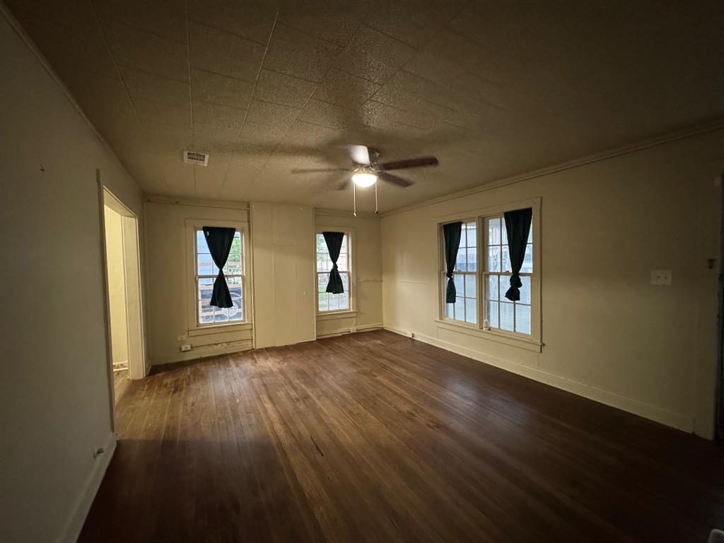 406 E Cobb Street