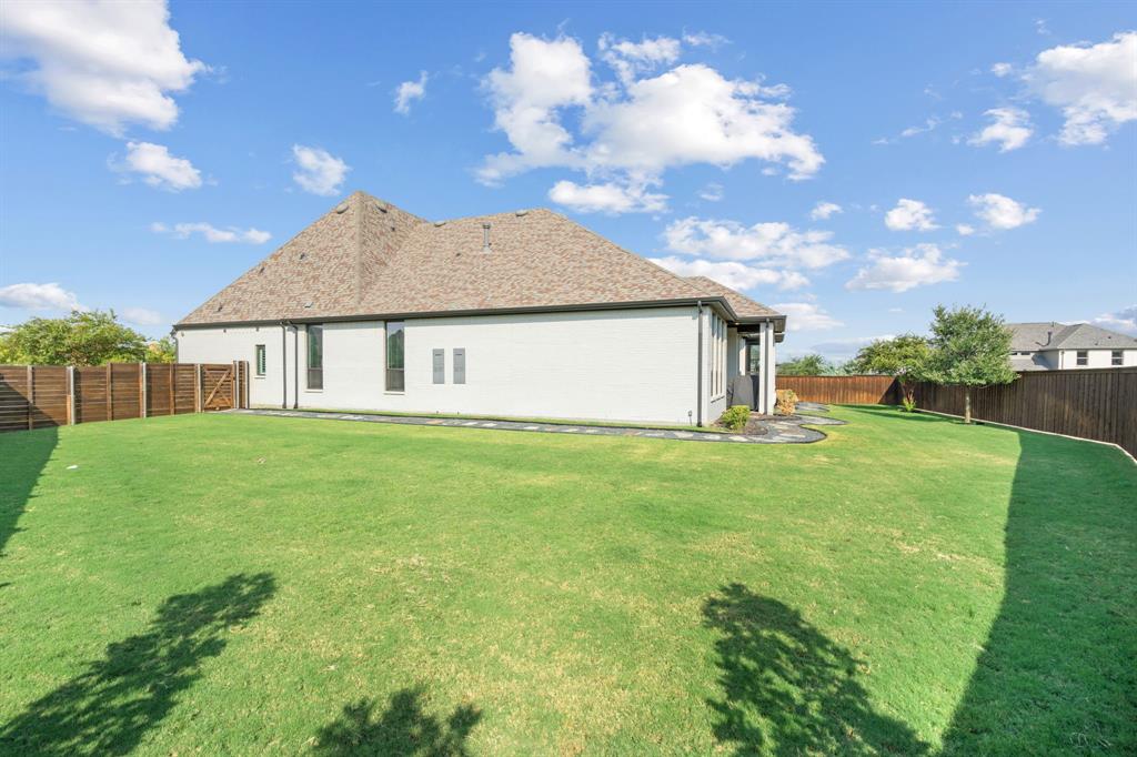 The Ridge at Northlake - Residential