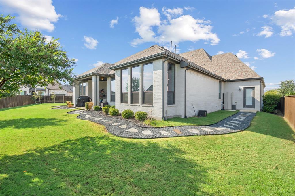 The Ridge at Northlake - Residential