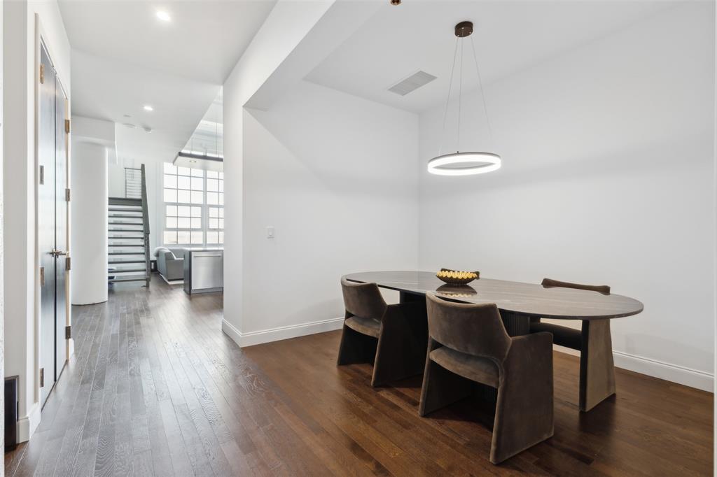 One Montgomery Plaza Residence Condo - Residential
