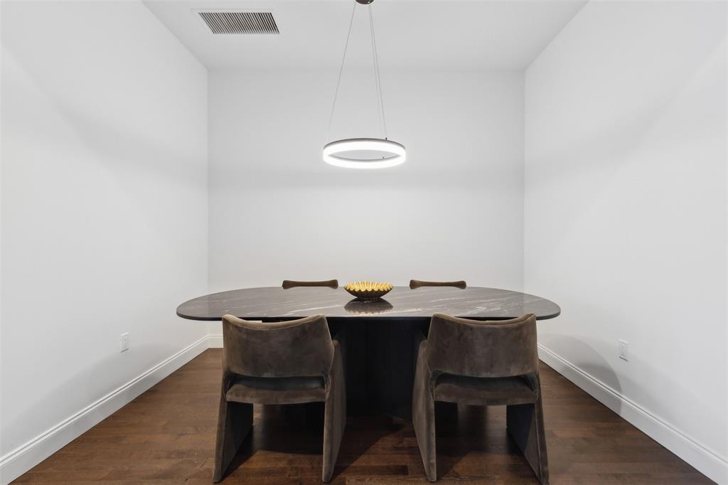 One Montgomery Plaza Residence Condo - Residential