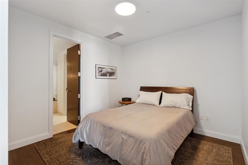 One Montgomery Plaza Residence Condo - Residential