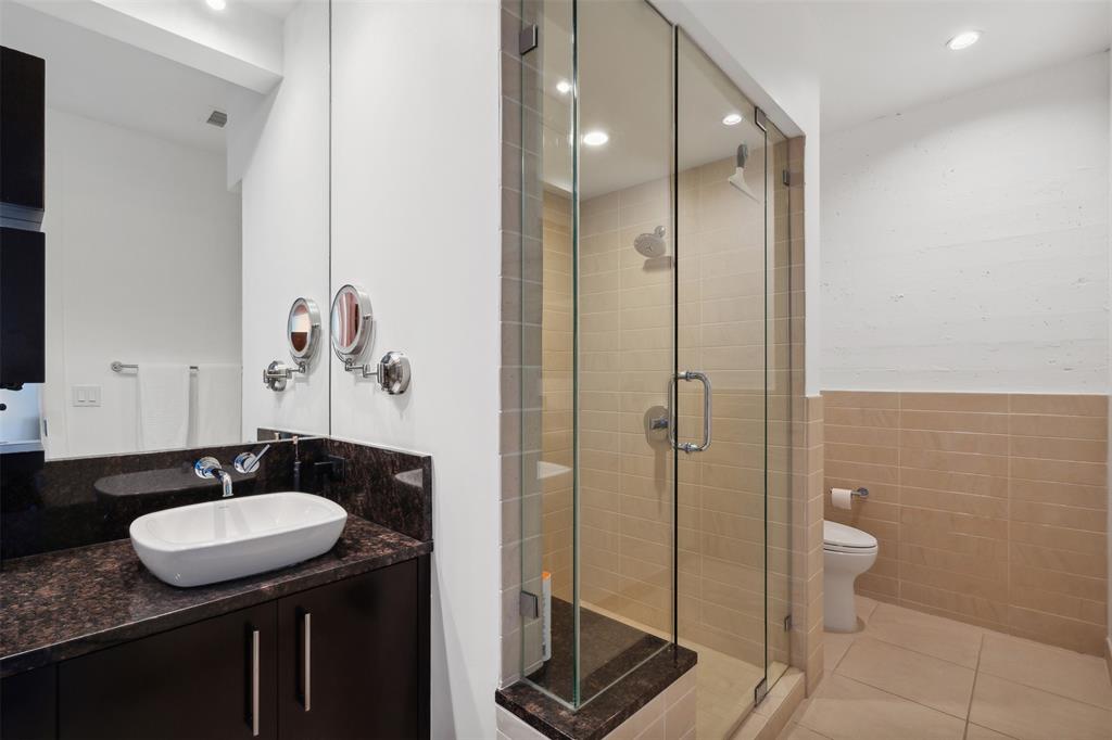 One Montgomery Plaza Residence Condo - Residential