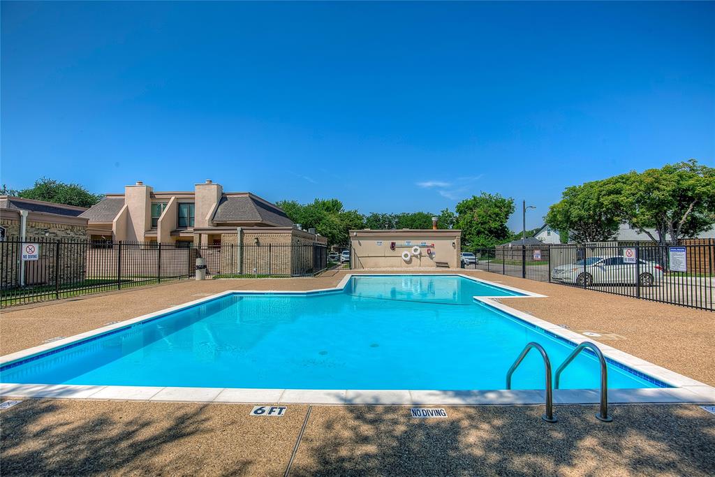 Park Lane Twnhms Ph 02 - Residential