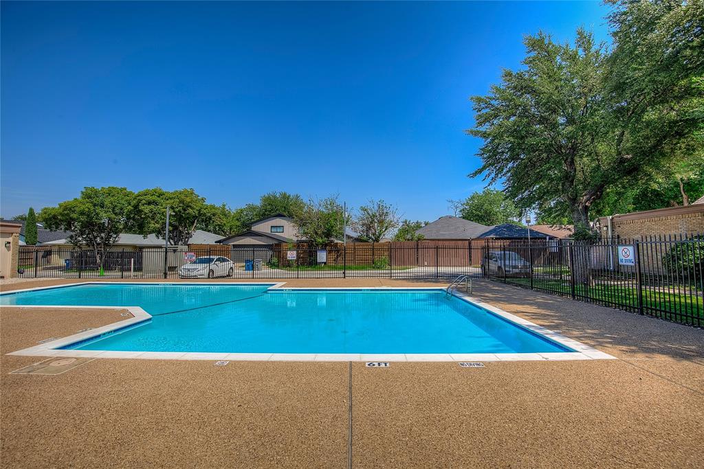 Park Lane Twnhms Ph 02 - Residential