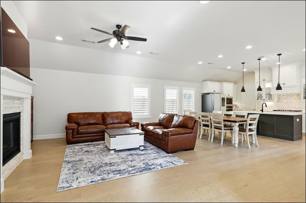 Westbury Tribute Ph 4 - Residential