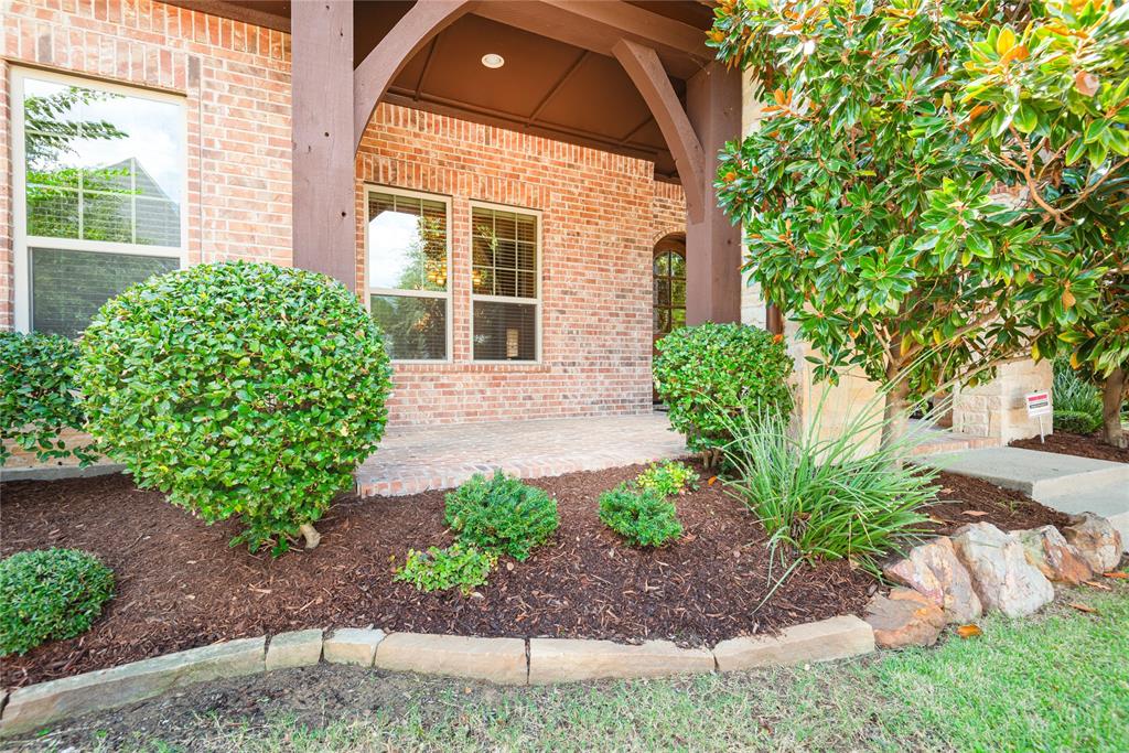 1385 Francie Way