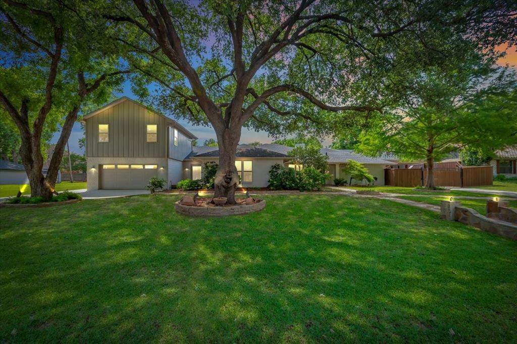 1943 Camelot Drive