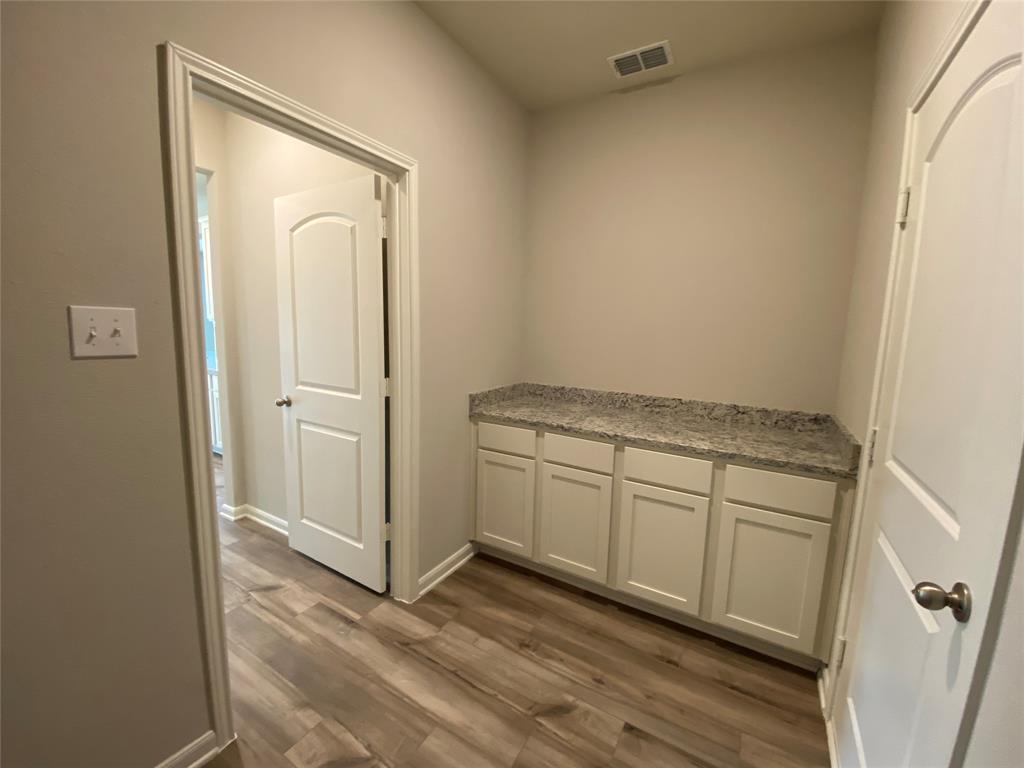 Shadowbend - Residential Lease