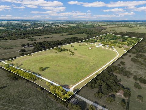 10902 Clear Creek Road W Sanger TX 76266