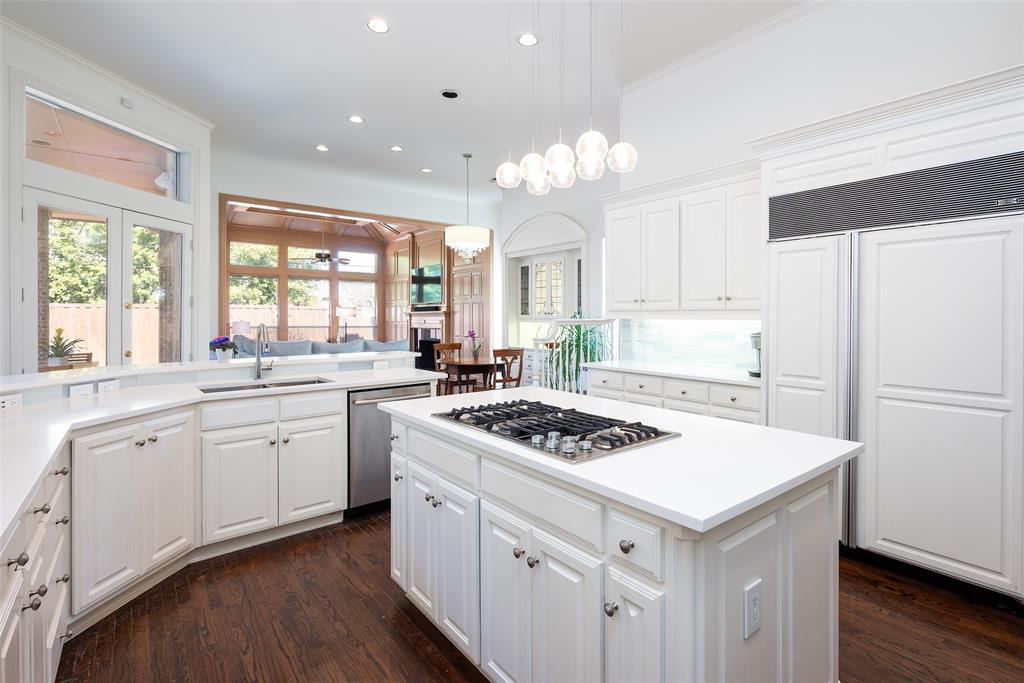 HILLCREST PARK - Residential