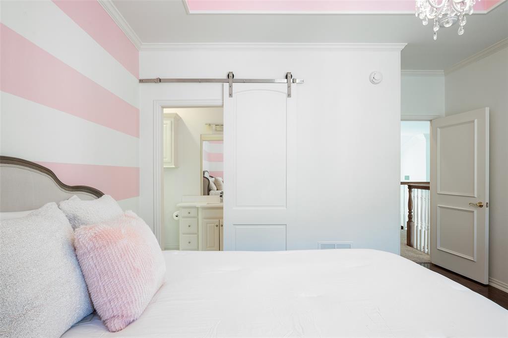 HILLCREST PARK - Residential