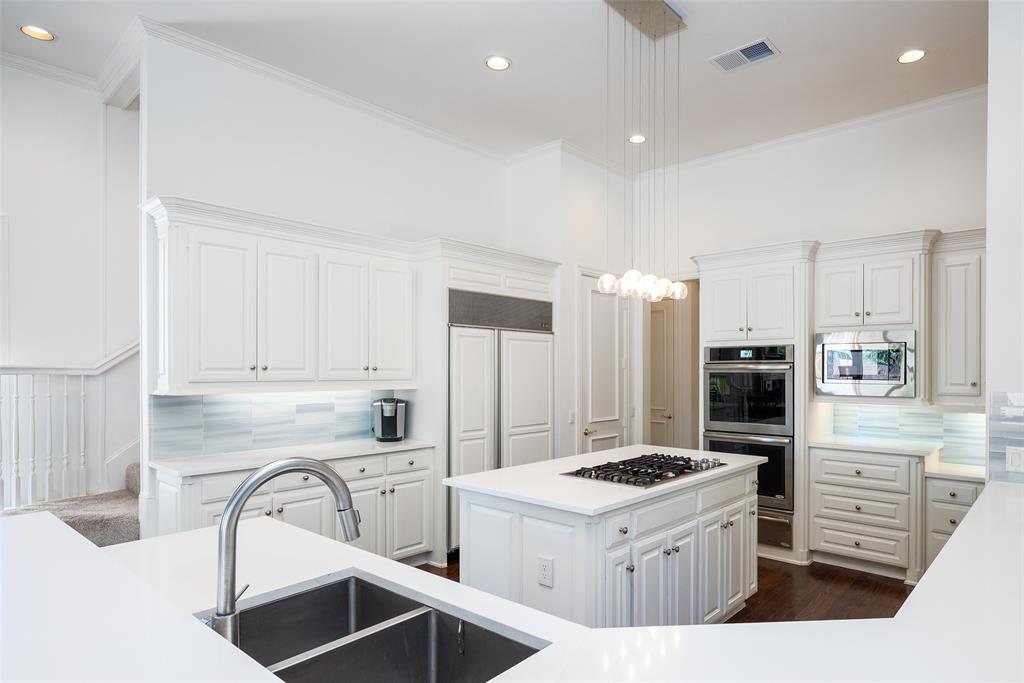 HILLCREST PARK - Residential