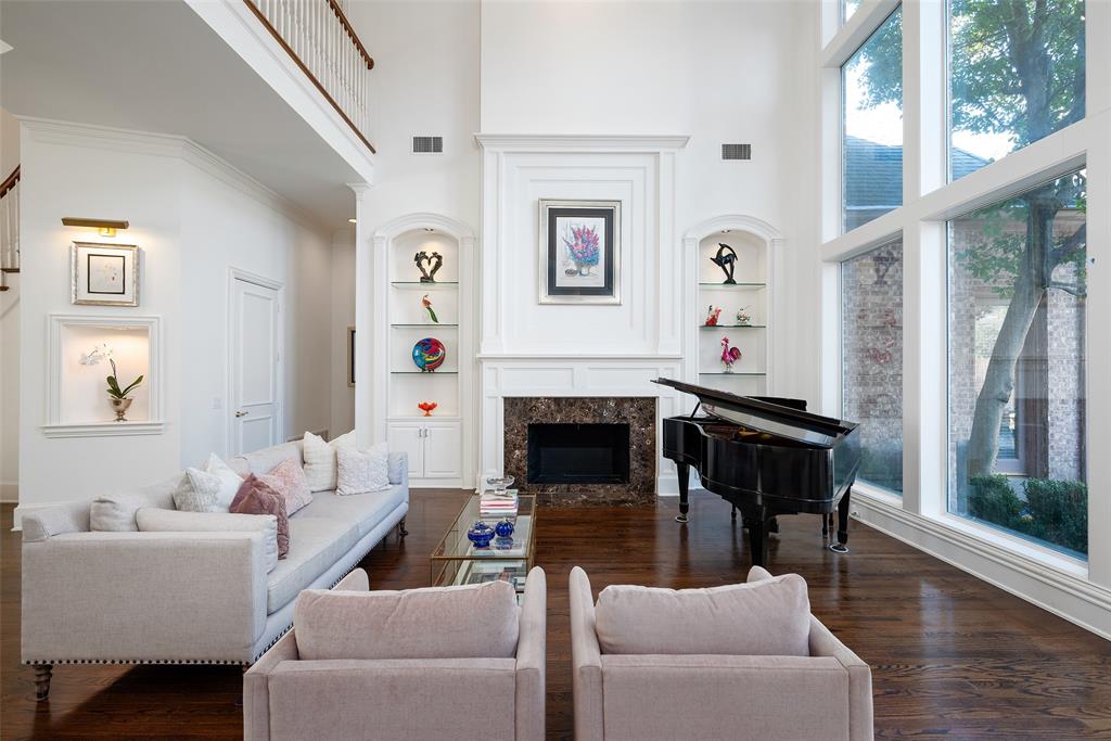 HILLCREST PARK - Residential