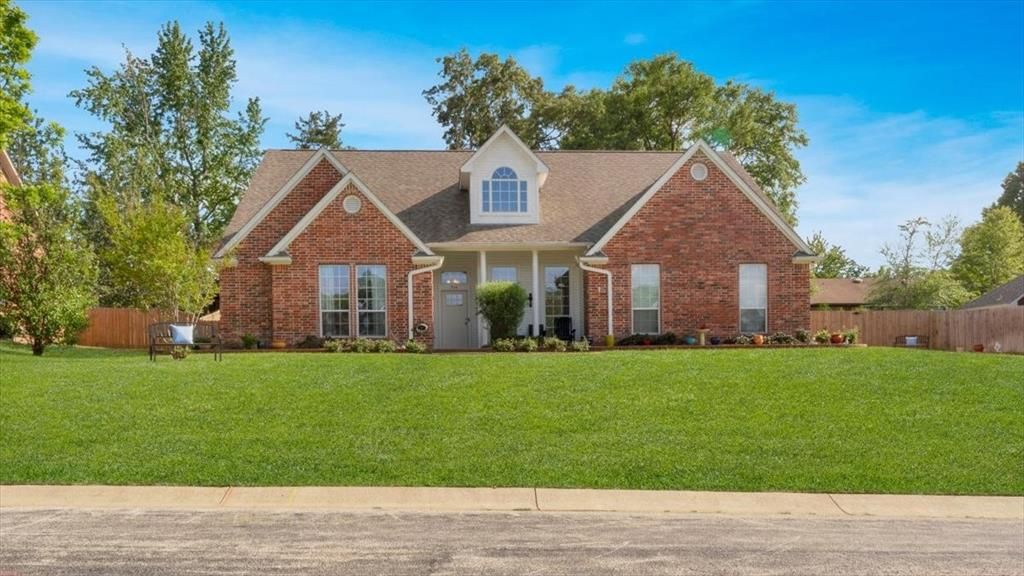 Photo of 514 Susie Street, Chandler, TX 75758 (MLS # 21236775)