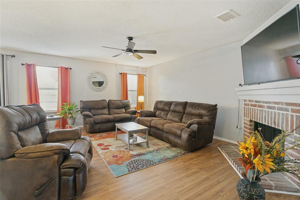 3925 Stonewick Court