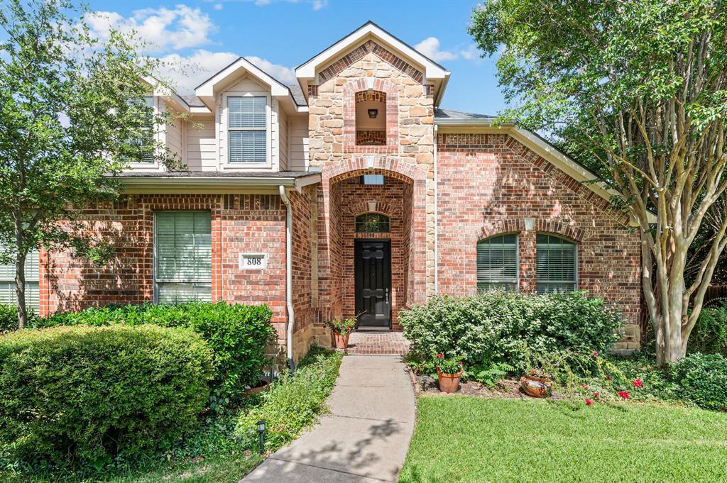 808 Briar Ridge Drive