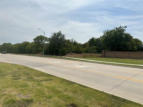1150 E Seeton Road Grand Prairie TX 75054