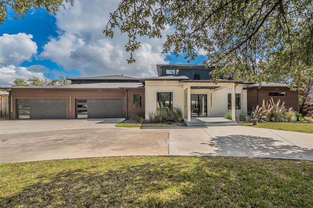 14140 Edgecrest Drive
