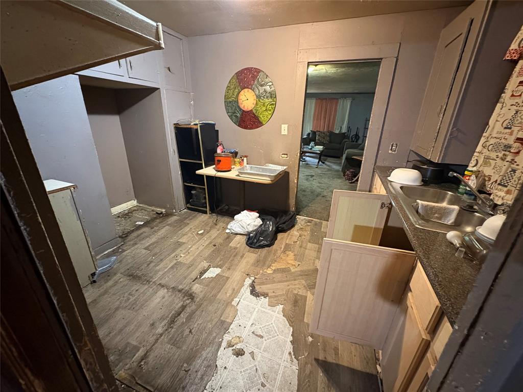 Freeman & Camps - Residential