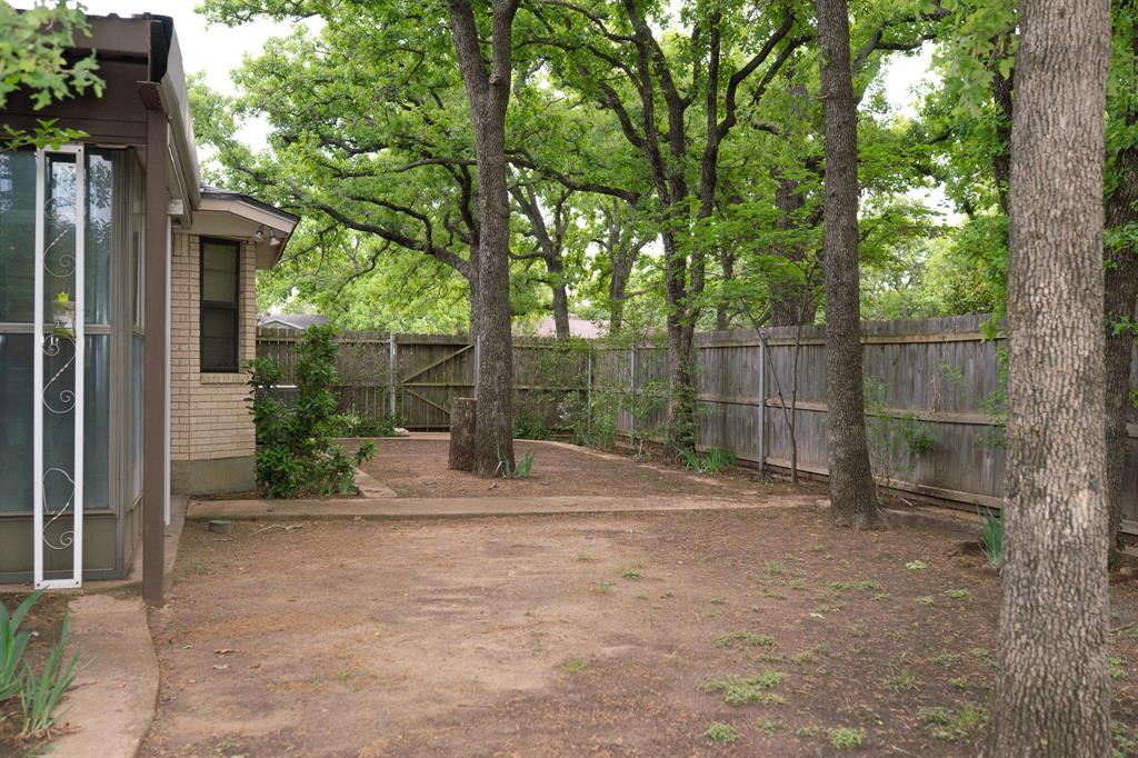 Crestwood - Residential